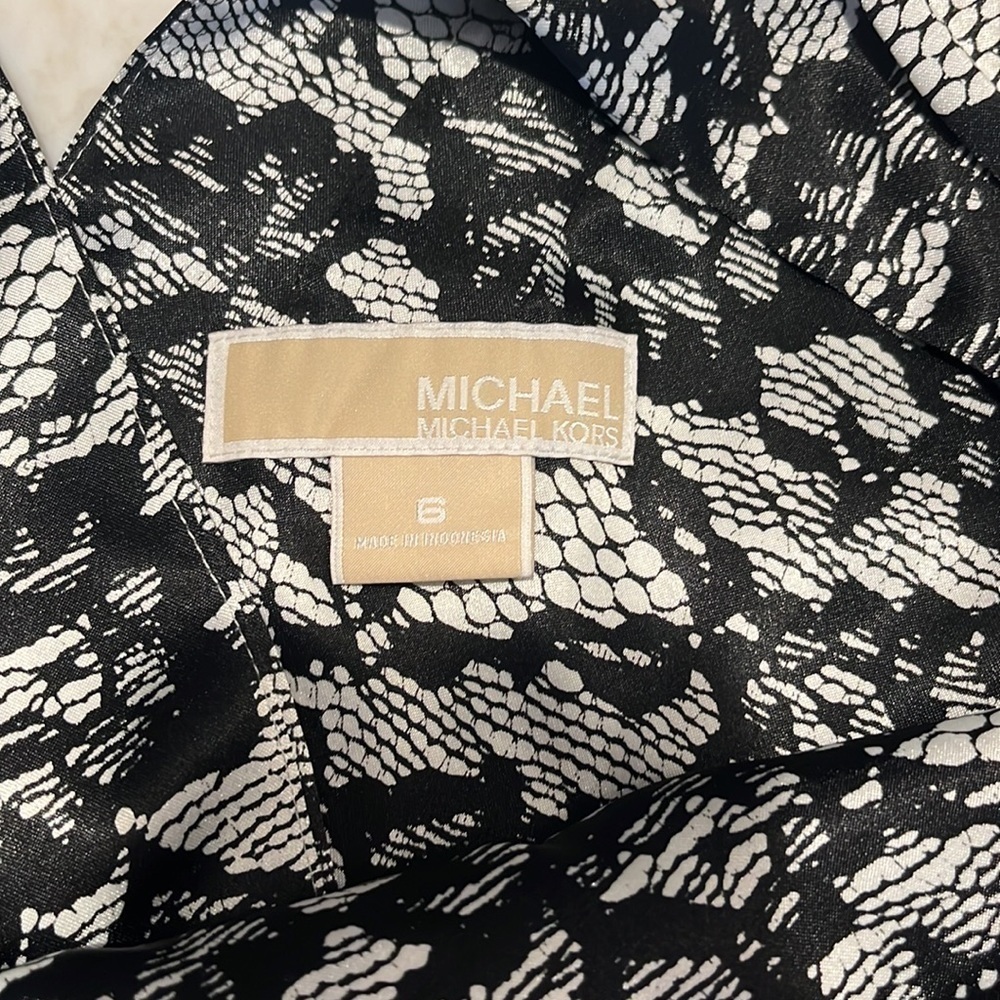 Michael Kors Satin V-Neck Midi Dress size 6 - Picture 3 of 10